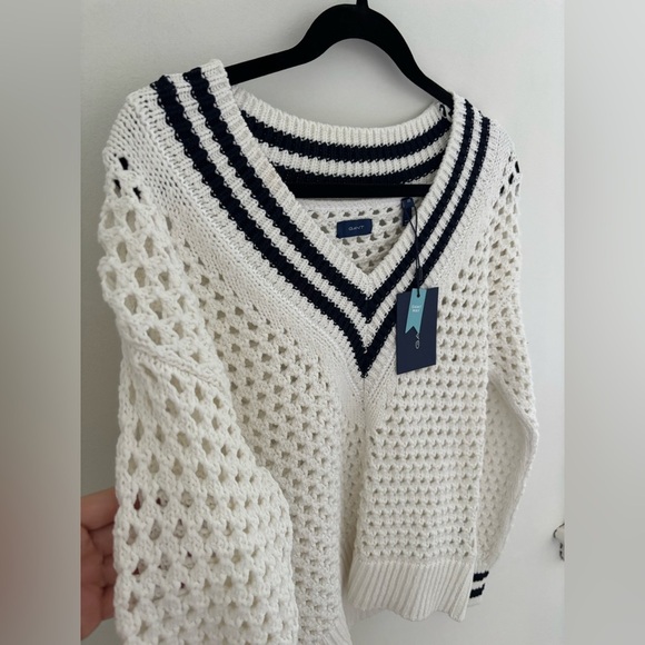 Gant Sweaters - Gant White Knit V Neck Sweater NWT